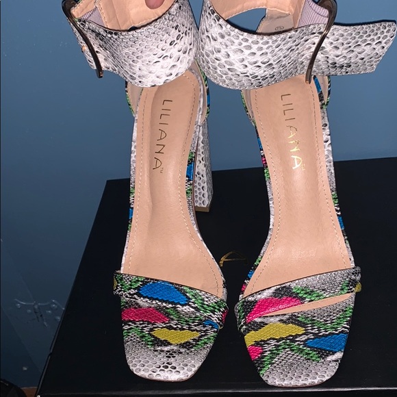 Multi-Snake Heels - Picture 3 of 5